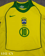 Brazil 2004 Home - Ronaldinho