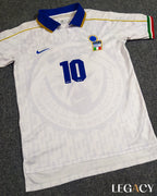 Italy 1995 Away - R.Baggio