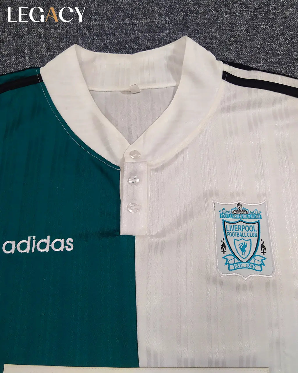 Liverpool 1995/96 Away