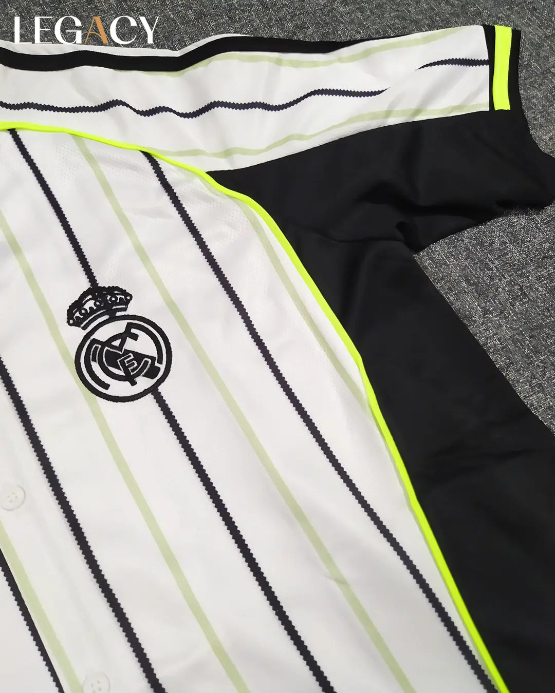 Real Madrid US Pack Shirt