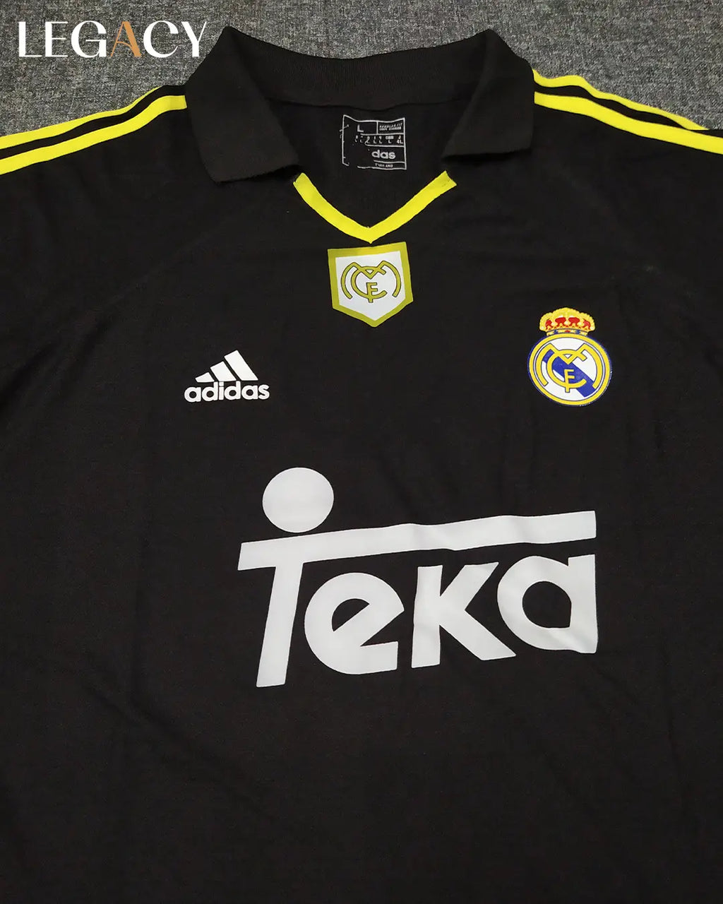 Real Madrid 1999/00 Away- Carlos